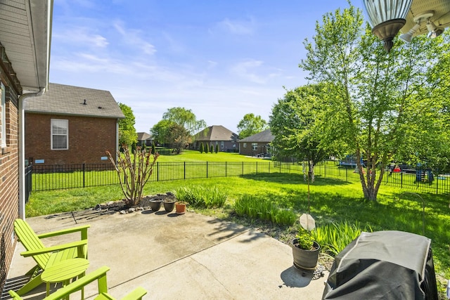 view of patio featuring a fenced backyard