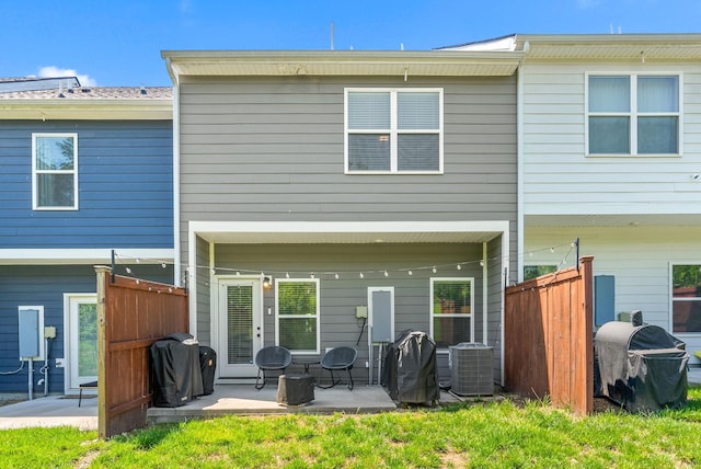 175 Harvard Dr, Gallatin, TN 37066 - rear view of house featuring fence, central AC, and a patio area