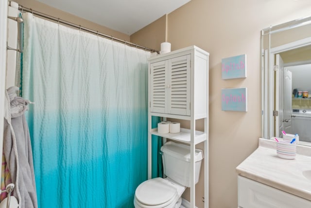 1005 Lauren Cir, Burns, TN 37029 - bathroom with vanity, a shower with curtain, and toilet