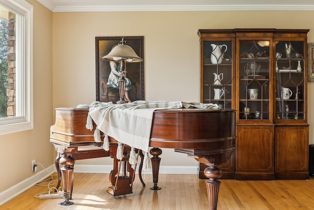 921 Cooks Rd, Mount Juliet, TN 37122 - details featuring crown molding, baseboards, and wood finished floors