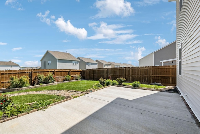 1010 Baltusrol Ln, Lebanon, TN 37087 - view of patio with a residential view and a fenced backyard