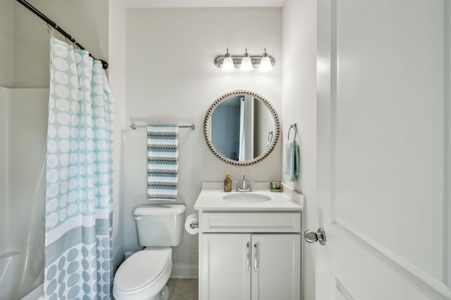 4015 John Marsh Rd, Spring Hill, TN 37174 - full bathroom featuring vanity, a shower with shower curtain, and toilet