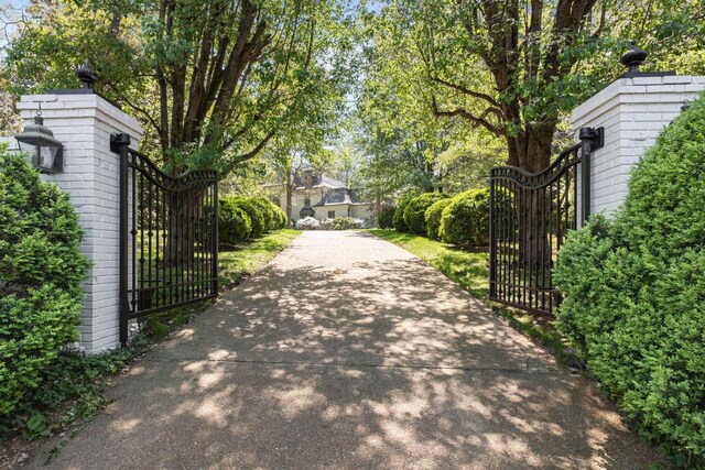 303 Lynnwood Blvd, Nashville, TN 37205 - photo 2