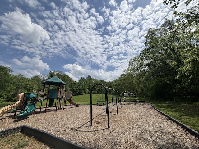 1176 Meachem Dr, Clarksville, TN 37042 - view of community playground