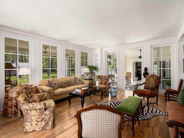 305 Davidson Rd, Nashville, TN 37205 - sunroom / solarium featuring a healthy amount of sunlight