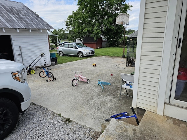 202 W Main St, Decherd, TN 37324 - view of grassy yard