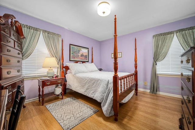 533 Mckaig Rd, Murfreesboro, TN 37127 - bedroom featuring baseboards and wood finished floors