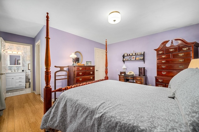 533 Mckaig Rd, Murfreesboro, TN 37127 - bedroom with ensuite bathroom and light wood finished floors