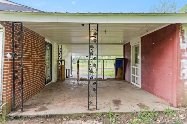 702 1st Ave, Mount Pleasant, TN 38474 - view of patio / terrace with an attached carport