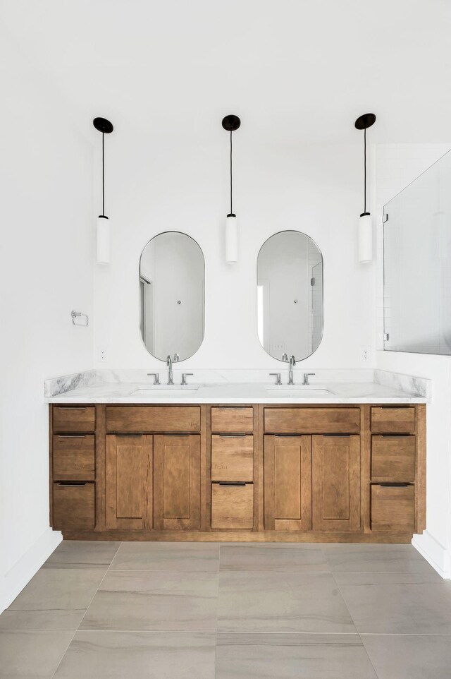 18 Willis St Unit C, Nashville, TN 37207 - full bath featuring double vanity and a sink