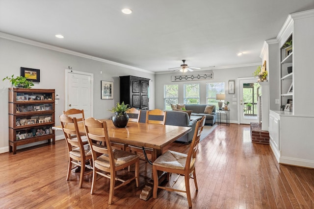 dining room with light wood-style floors, recessed lighting, baseboards, and ceiling fan