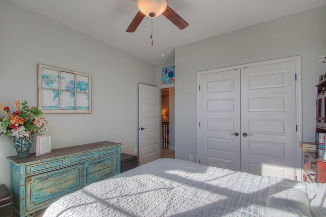 bedroom featuring a ceiling fan and a closet