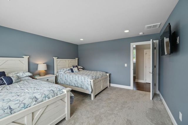 bedroom featuring baseboards, carpet flooring, recessed lighting, and visible vents