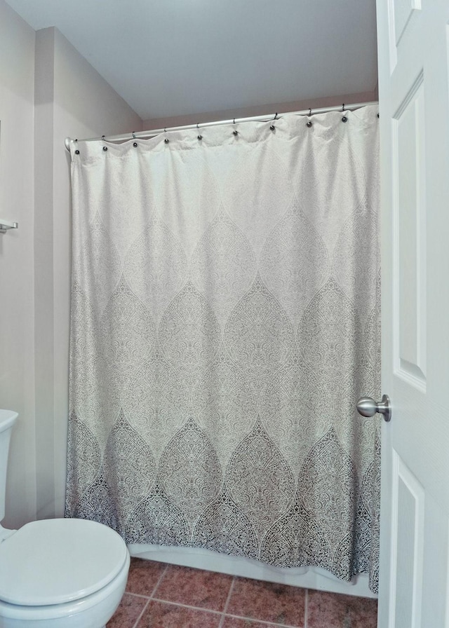 1011 Gatewick Ct, Franklin, TN 37067 - bathroom featuring toilet, tile patterned flooring, and a shower with shower curtain