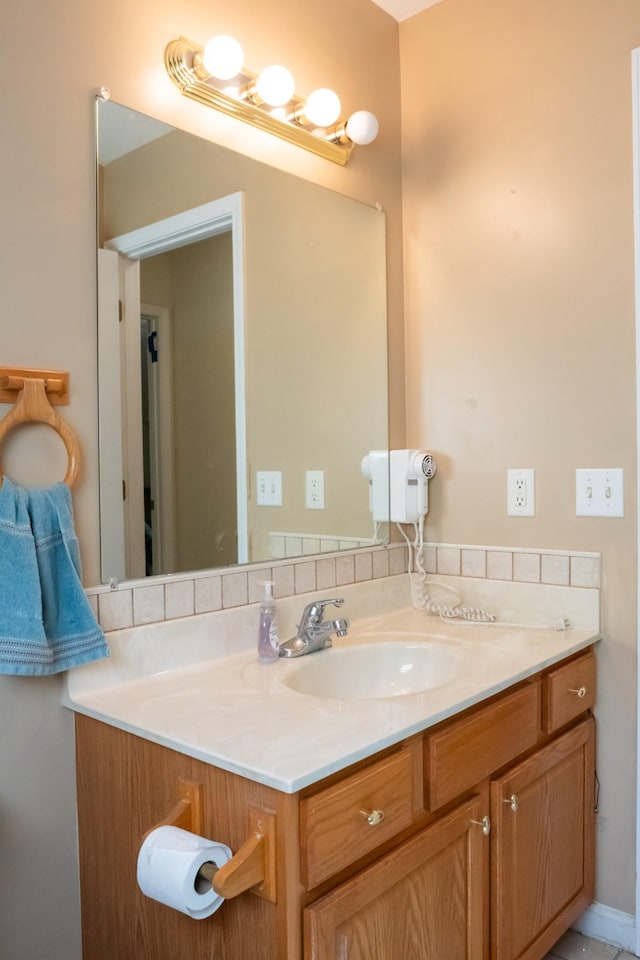 bathroom with vanity