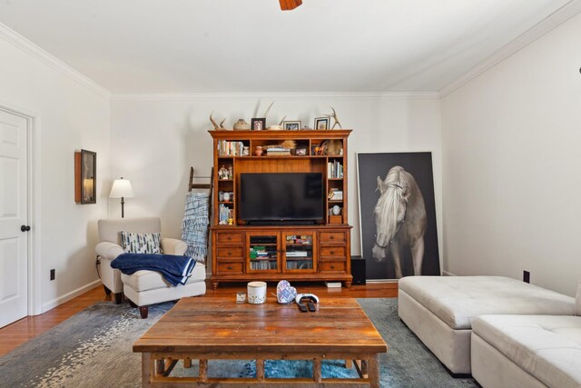 1408 Ridley Dr, Franklin, TN 37064 - living room featuring ornamental molding, wood finished floors, and baseboards