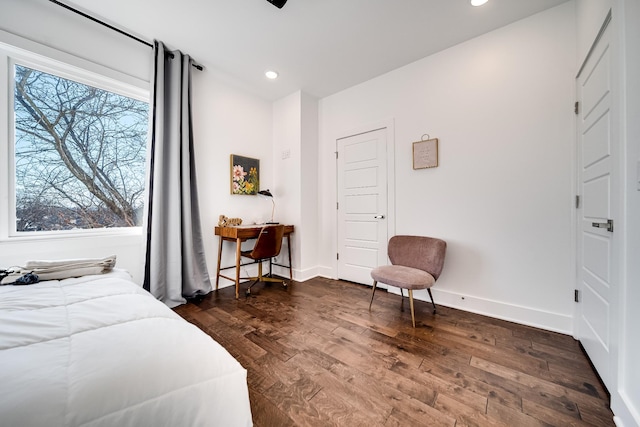 bedroom featuring recessed lighting, baseboards, and dark wood-style floors