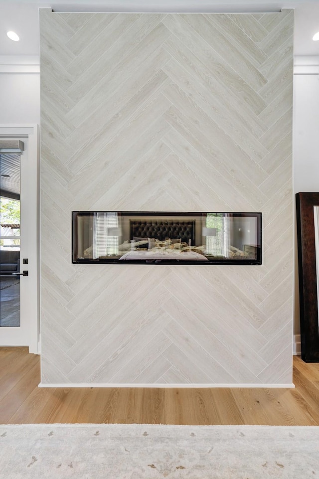 details featuring wood finished floors