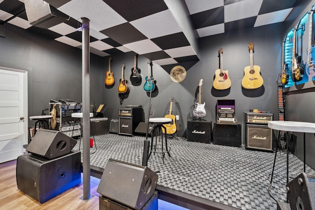 741 Saundersville Ferry Rd, Mount Juliet, TN 37122 - rec room featuring wood finished floors