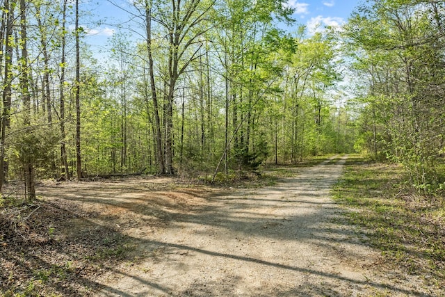 4986 Robbinstown Rd, Byrdstown, TN 38549
