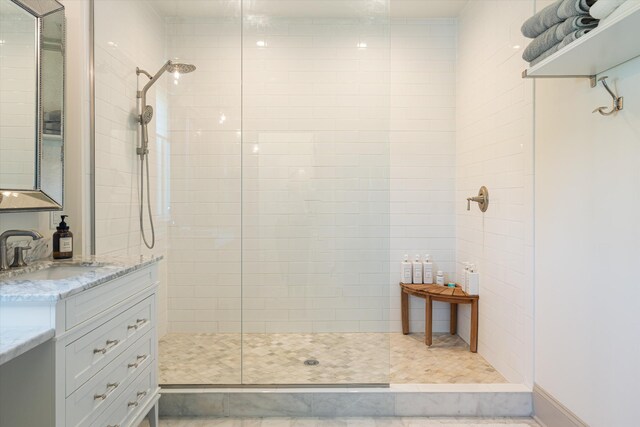 7314 Dug Hill Rd, Bon Aqua, TN 37025 - full bath featuring a walk in shower and vanity