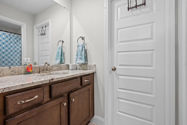 full bath with vanity