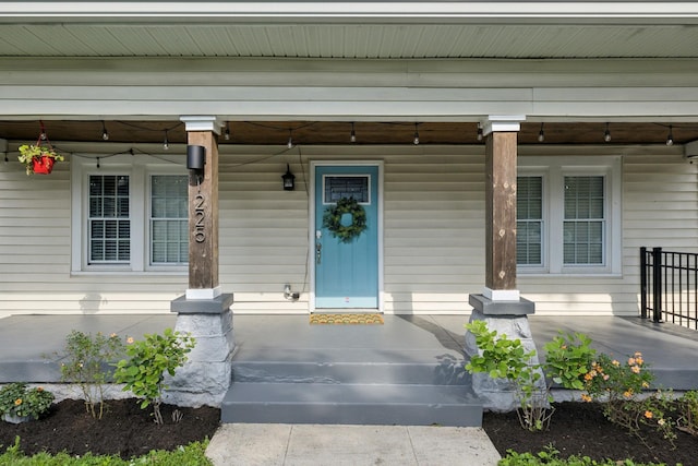 property entrance with a porch