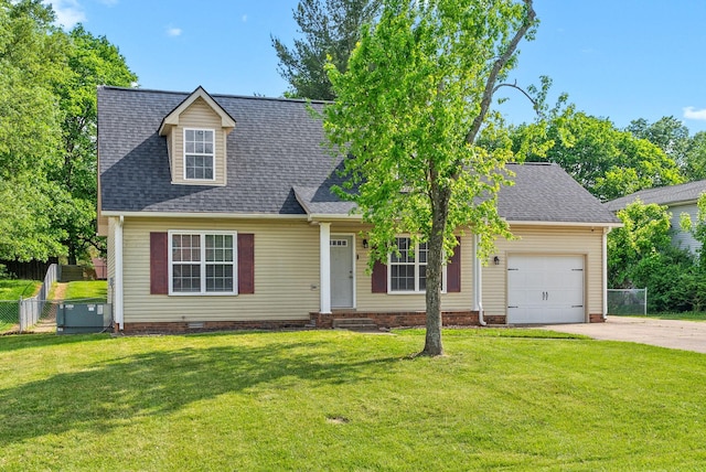 cape cod-style house featuring crawl space, driveway, a front yard, a garage, and fence