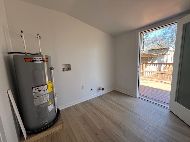 419 Hawkins Ave, Murfreesboro, TN 37130 - utility room featuring electric water heater