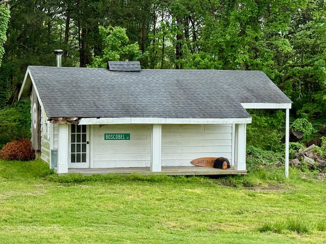 view of outdoor structure