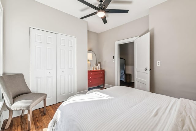 534 Greenwood Ave, Clarksville, TN 37040 - bedroom featuring ceiling fan, a closet, and wood finished floors