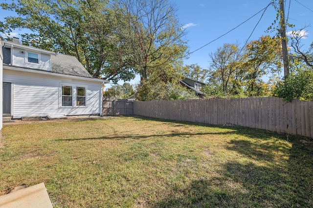 534 Greenwood Ave, Clarksville, TN 37040 - view of yard with a fenced backyard