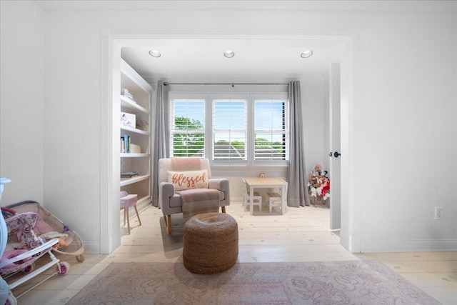 living area with baseboards