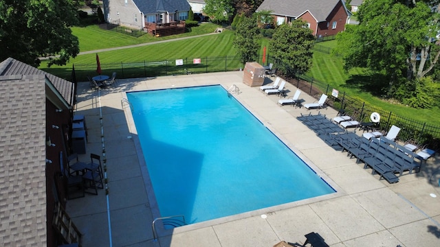 2965 Stewart Campbell Pt, Spring Hill, TN 37174 - community pool with a lawn, fence, and a patio