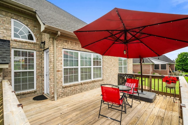 1006 Grider Dr, Gallatin, TN 37066 - wooden deck featuring outdoor dining space