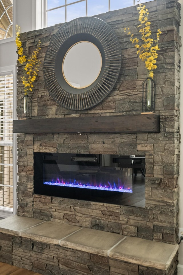 1006 Grider Dr, Gallatin, TN 37066 - detailed view of a fireplace