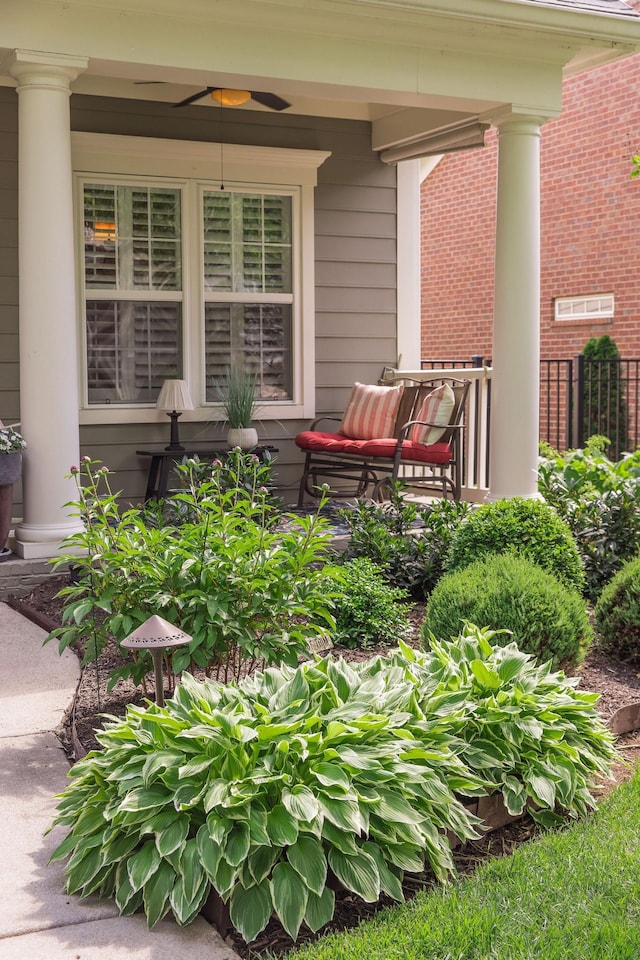 view of patio with a porch and ceiling fan