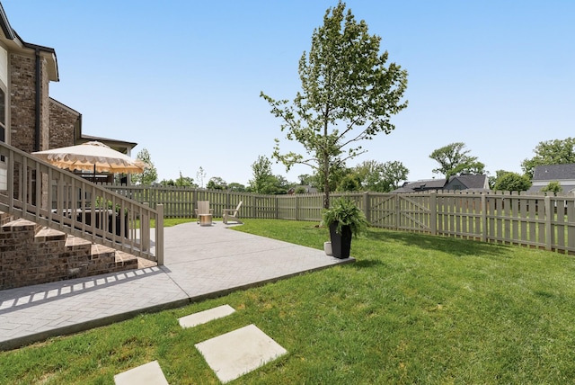 449 River Bluff Dr, Franklin, TN 37064 - view of yard with a patio and a fenced backyard