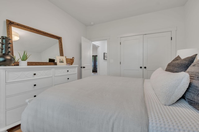 bedroom featuring a closet