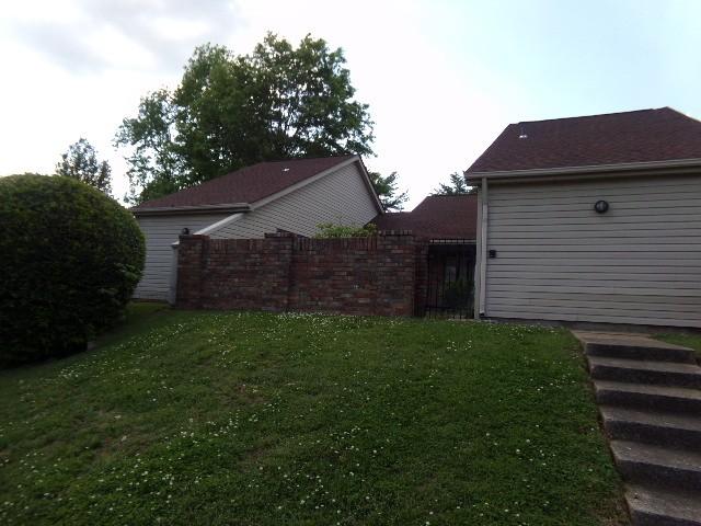 801 Laurel Hill Dr Unit 801, Old Hickory, TN 37138 - view of yard
