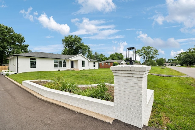 208 Linger Ln, Lebanon, TN 37087 - view of front facade featuring a front lawn