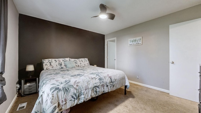 340 Jackson Rd, Clarksville, TN 37042 - bedroom featuring carpet flooring, baseboards, visible vents, and ceiling fan
