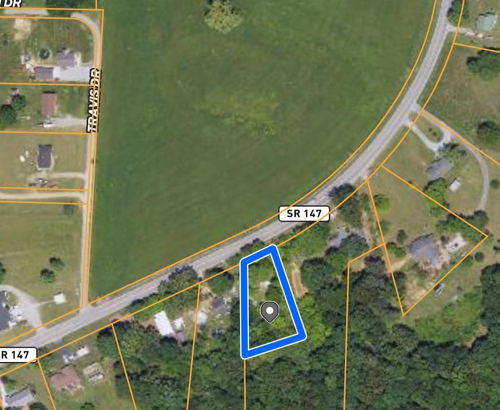 1239 N Main St, Tennessee Ridge, TN 37178 - photo 2
