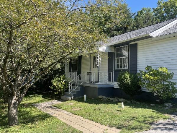 1404 Sevier Ct, Nashville, TN 37206 - photo 1