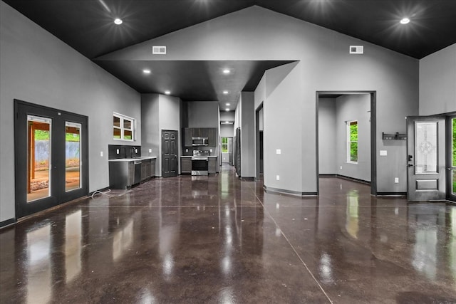 8360 Pinewood Rd, Lyles, TN 37098 - interior space featuring visible vents
