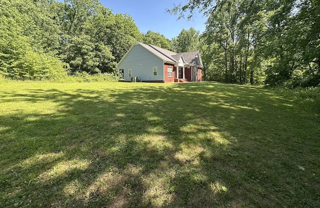 6591 Clear Creek Rd, Pulaski, TN 38478 - view of grassy yard