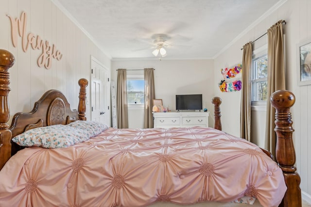 635 Cane Creek Rd, Hohenwald, TN 38462 - bedroom featuring ceiling fan and ornamental molding