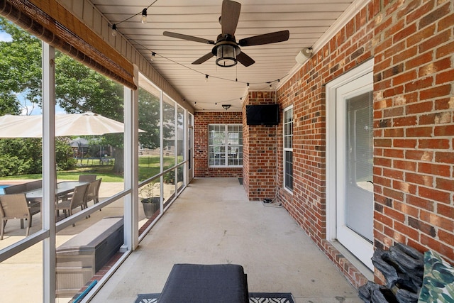 1353 Stewart Creek Rd, Murfreesboro, TN 37129 - view of patio / terrace with ceiling fan