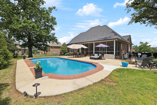 1353 Stewart Creek Rd, Murfreesboro, TN 37129 - view of swimming pool with a sunroom, a patio, and a fire pit