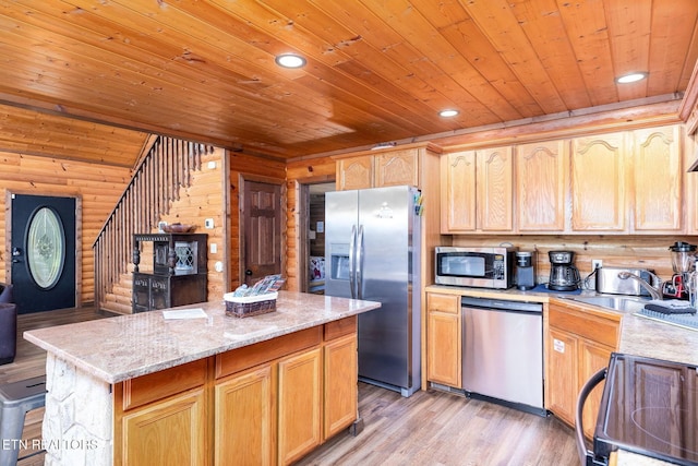 531 Gatlin Dr, Gatlinburg, TN 37738 - kitchen featuring stainless steel appliances, wooden ceiling, open floor plan, a kitchen island, and light brown cabinetry
